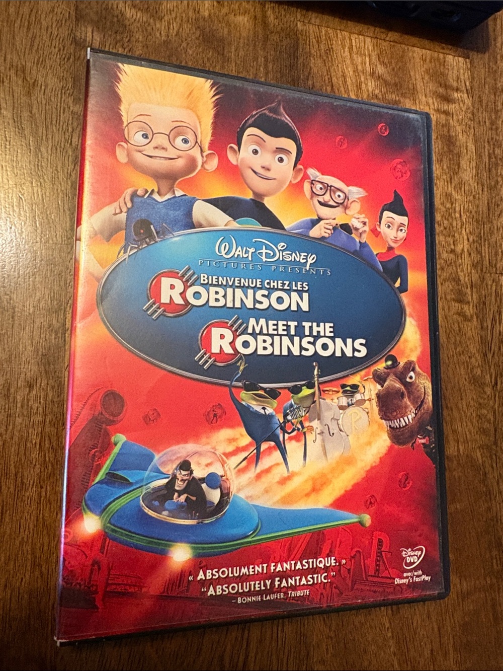 Disney Meet the Robinsons Red Blue DVD Cover